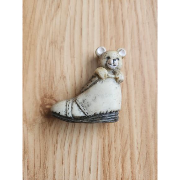 Lot 4 Bear Fridge Magnets Resin & Plastic Vintage Style Collectible Decor Set - Picture 8 of 11